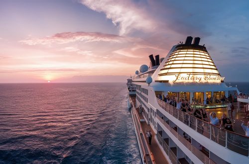 cruise-ship-with-word-merry-christmas-side cruise-ship-with-word-merry-christmas-side